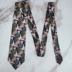 VTG Cocktail Collection Abstract Stonehenge Wine Print 100% Silk 3.5" Tie